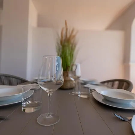 Albatross Hideaway Apartment Casares